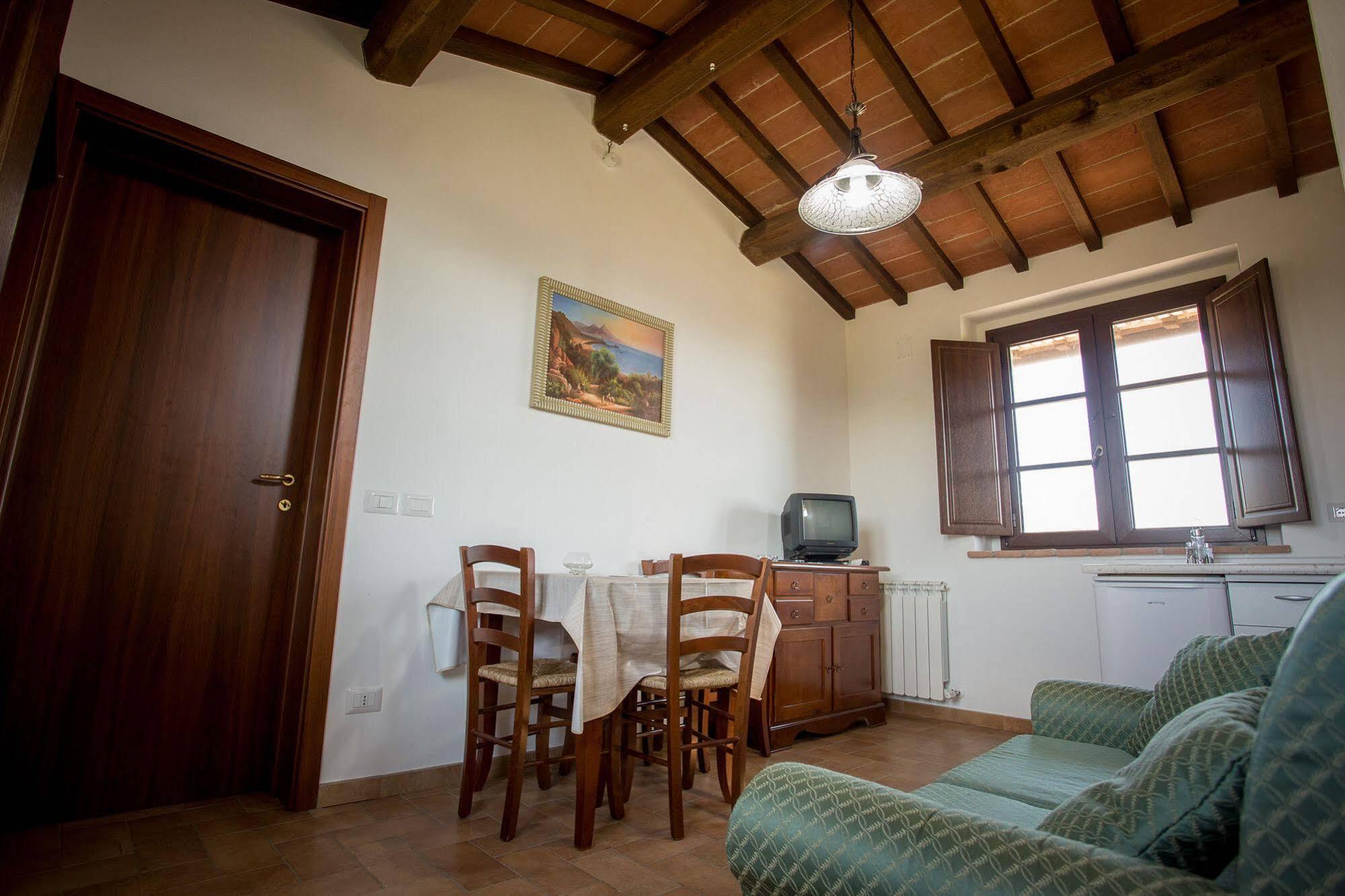 Agriturismo La Collina Del Sole Coltavolino Bagian luar foto