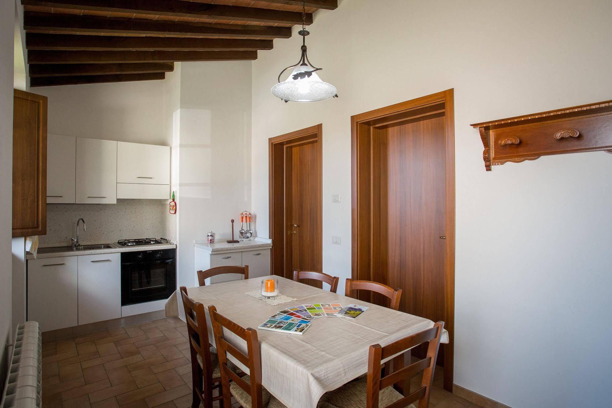 Agriturismo La Collina Del Sole Coltavolino Bagian luar foto