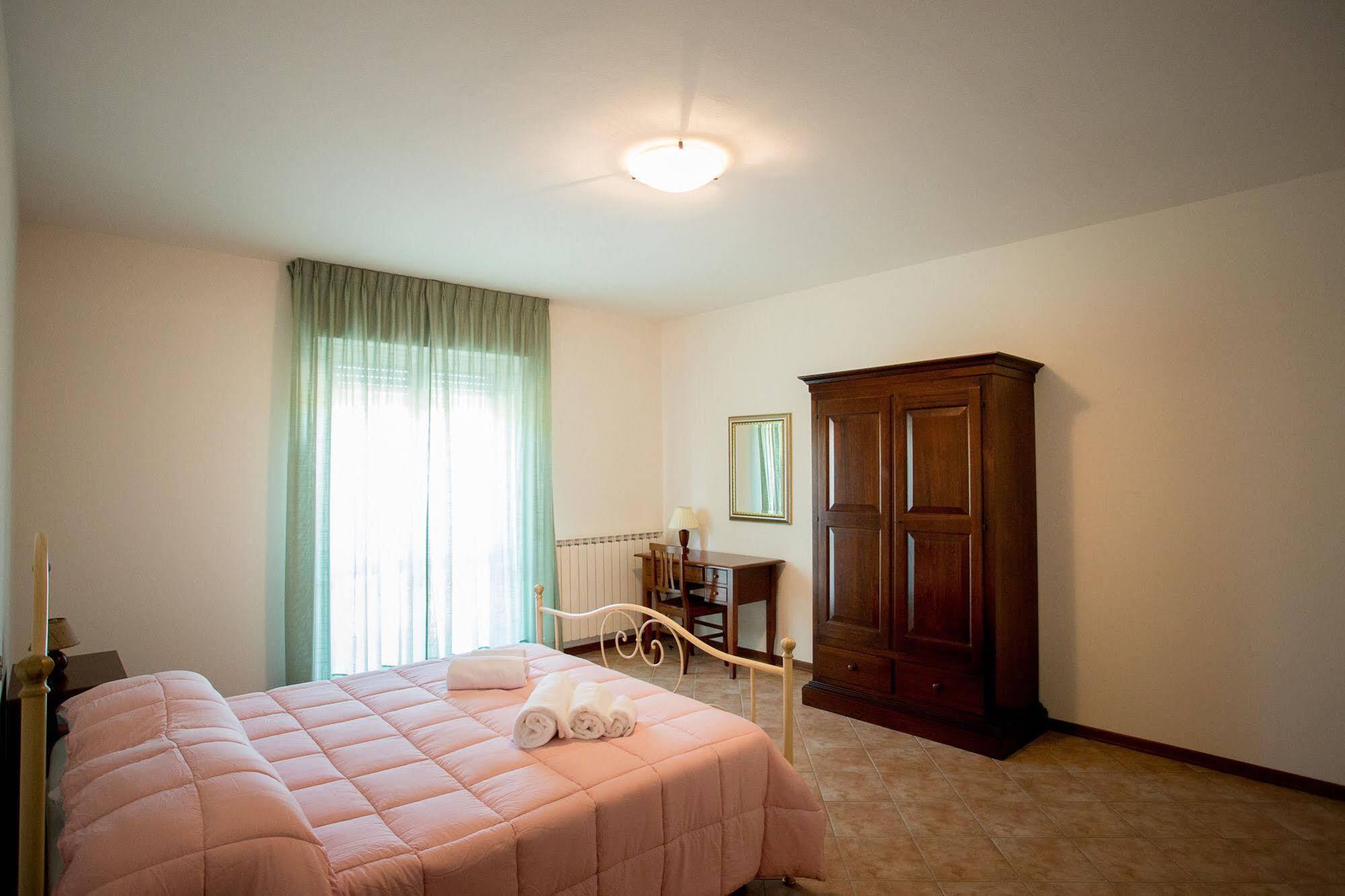 Agriturismo La Collina Del Sole Coltavolino Bagian luar foto